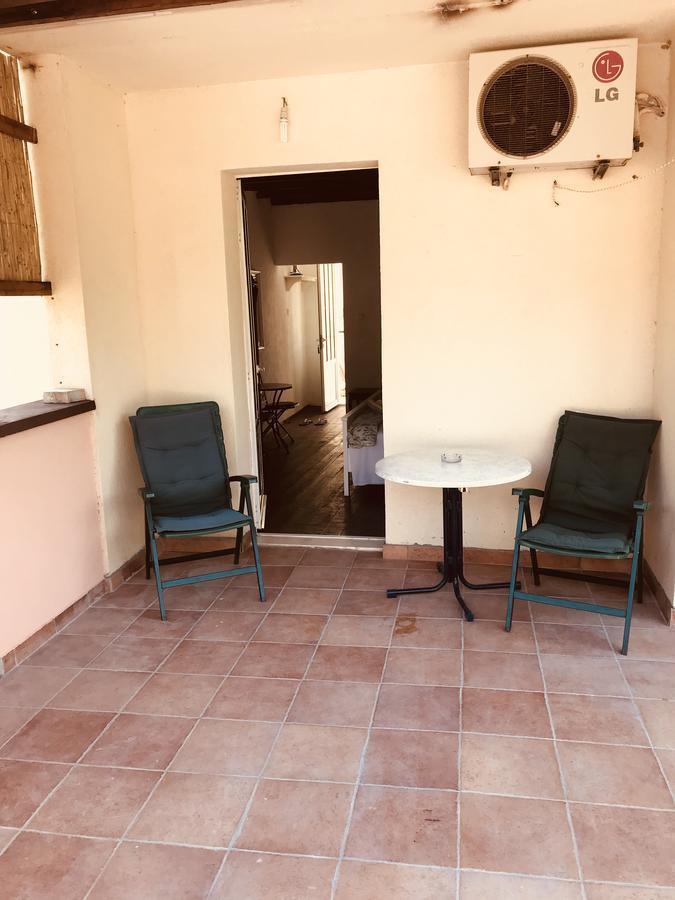 Hill House Marija Apartamento Komiža Exterior foto