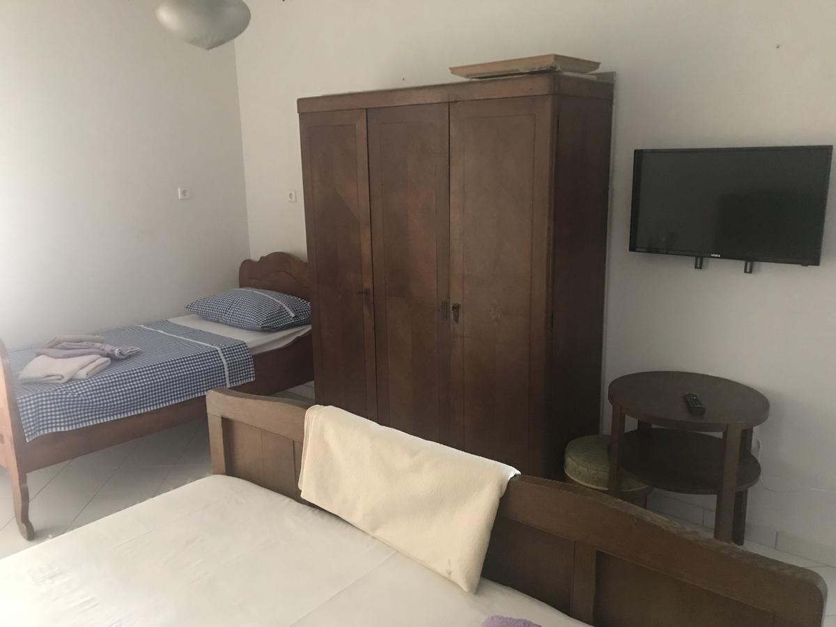 Hill House Marija Apartamento Komiža Exterior foto